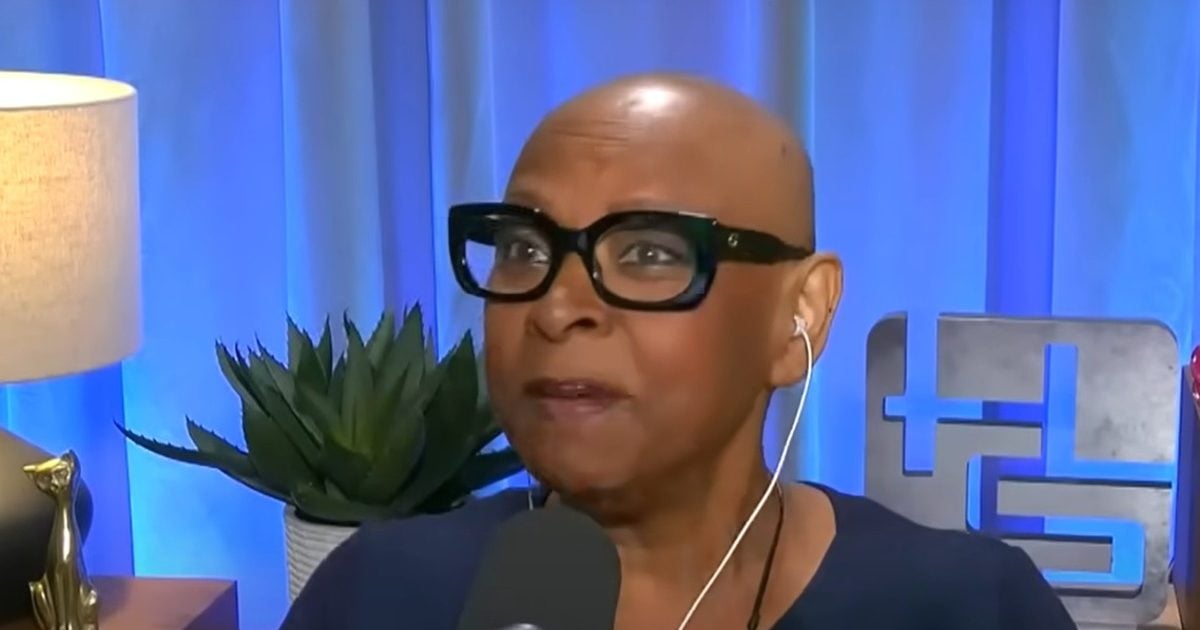 Robin Quivers Embraces Bald Hairdo Endometrial Cancer Study