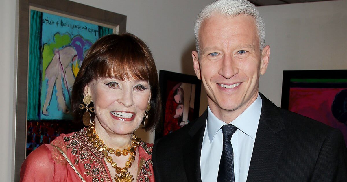 Gloria Vanderbilt, Anderson Cooper's Mom, Dead at 95 After Cancer