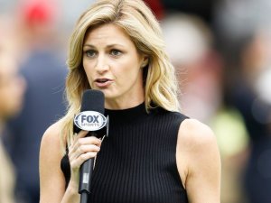 Brave Sportscaster Erin Andrews Preps For The NFL Season- Remarkably Open  About Her Cancer & Fertility After Treatment - SurvivorNet