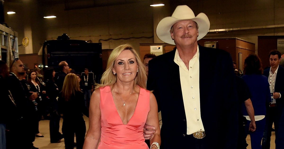 Country Singer Alan Jackson Shares The Inspiration Behind A Song Detailing His Wifes Journey With Colorectal Cancer Survivornet