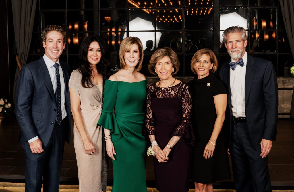 Dodie Osteen, Mega-Preacher Joel Osteen's Mother, Had Weeks to Live