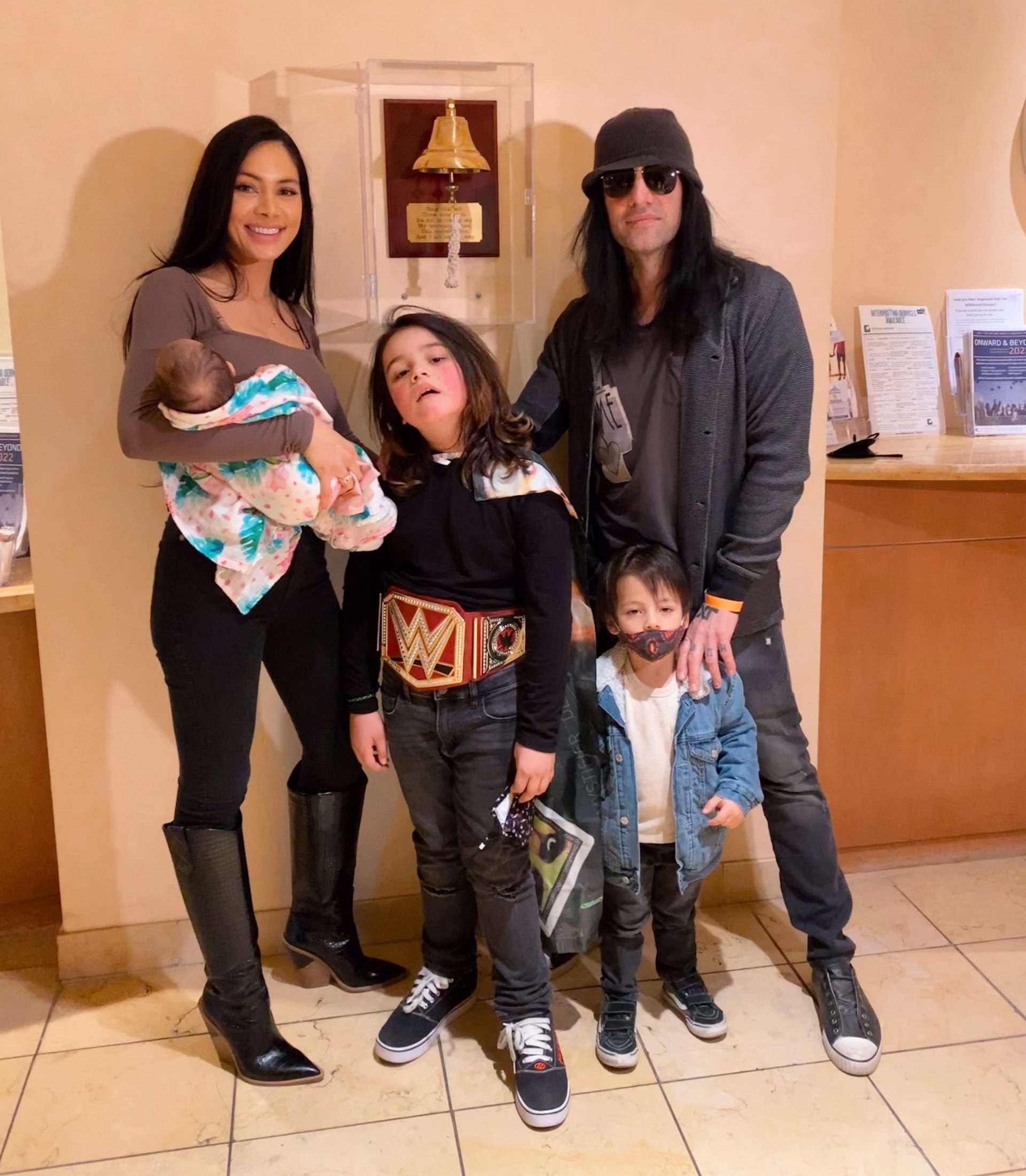 criss angel family