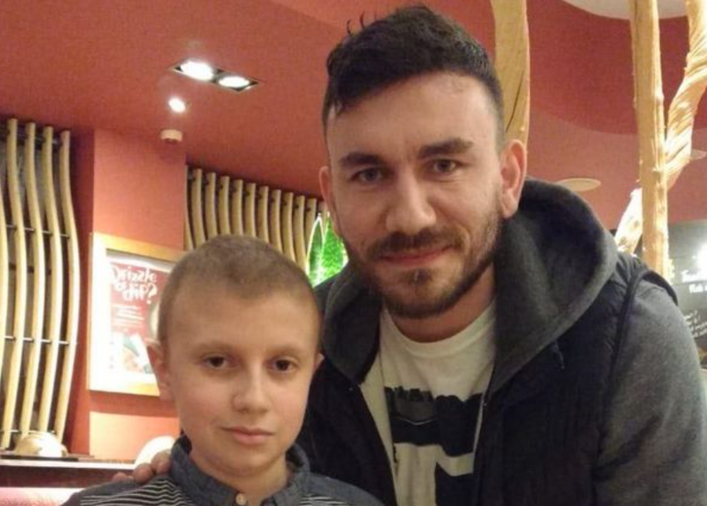 Sam post-treatment with former Hull City player, Robert Snodgrass