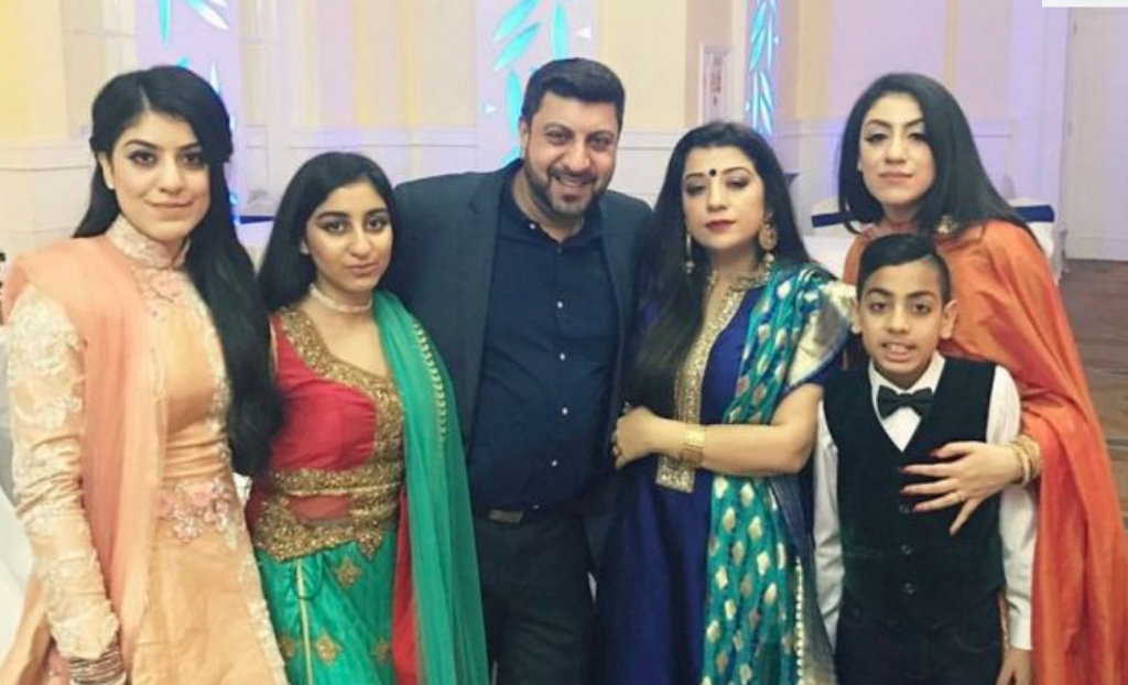 Anglee Kumar and family