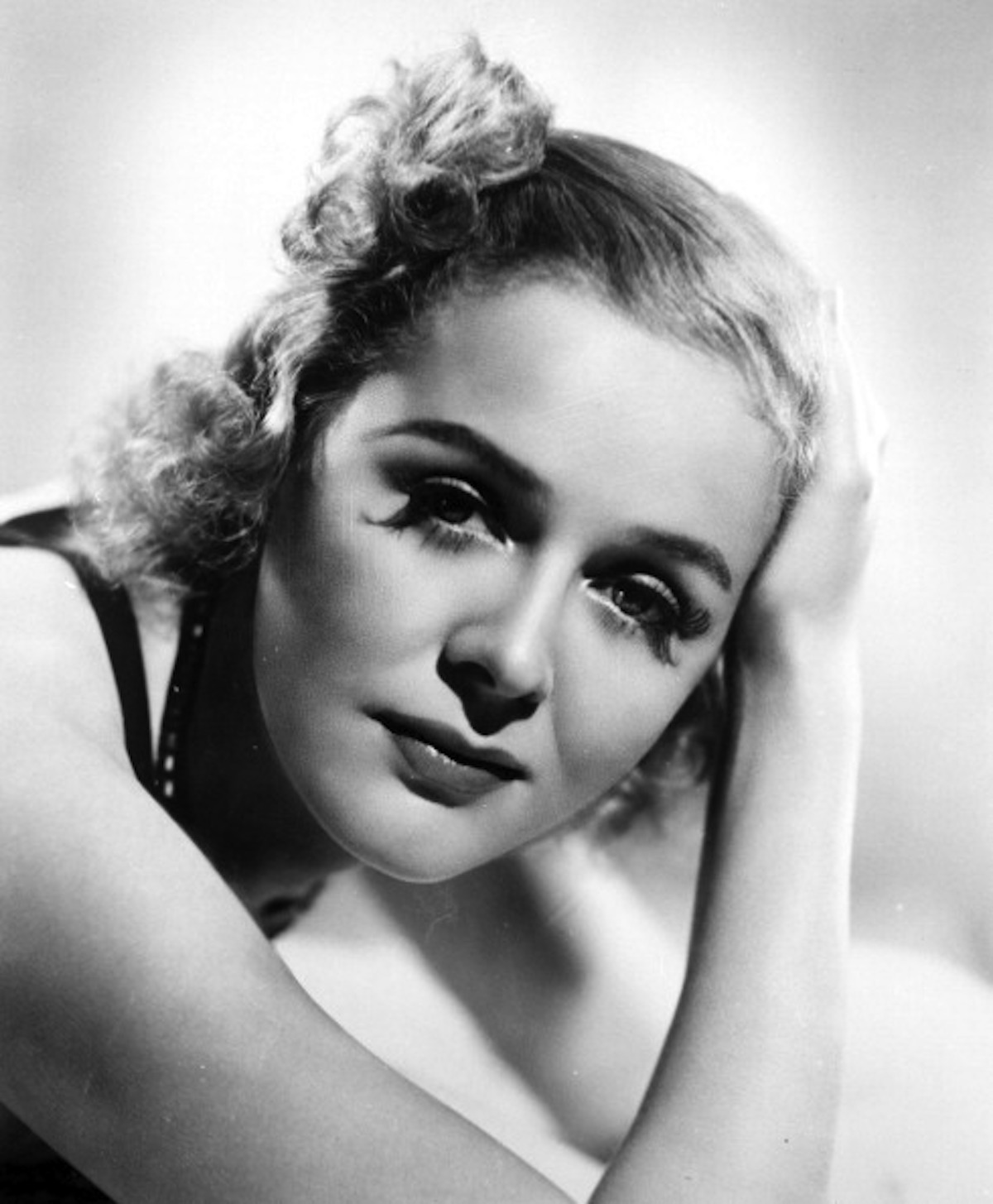 gloria stuart titanic survivor