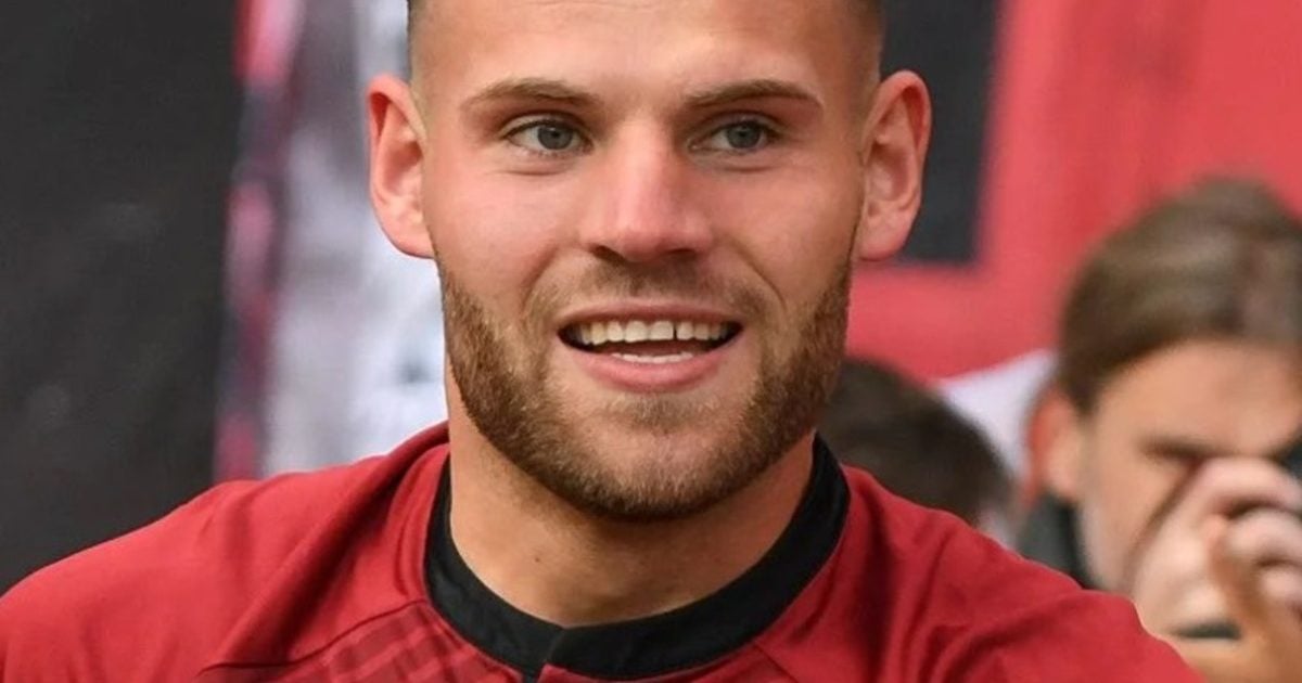 Standing By Wife Battling Brain Cancer, Soccer Star, 27, Says 